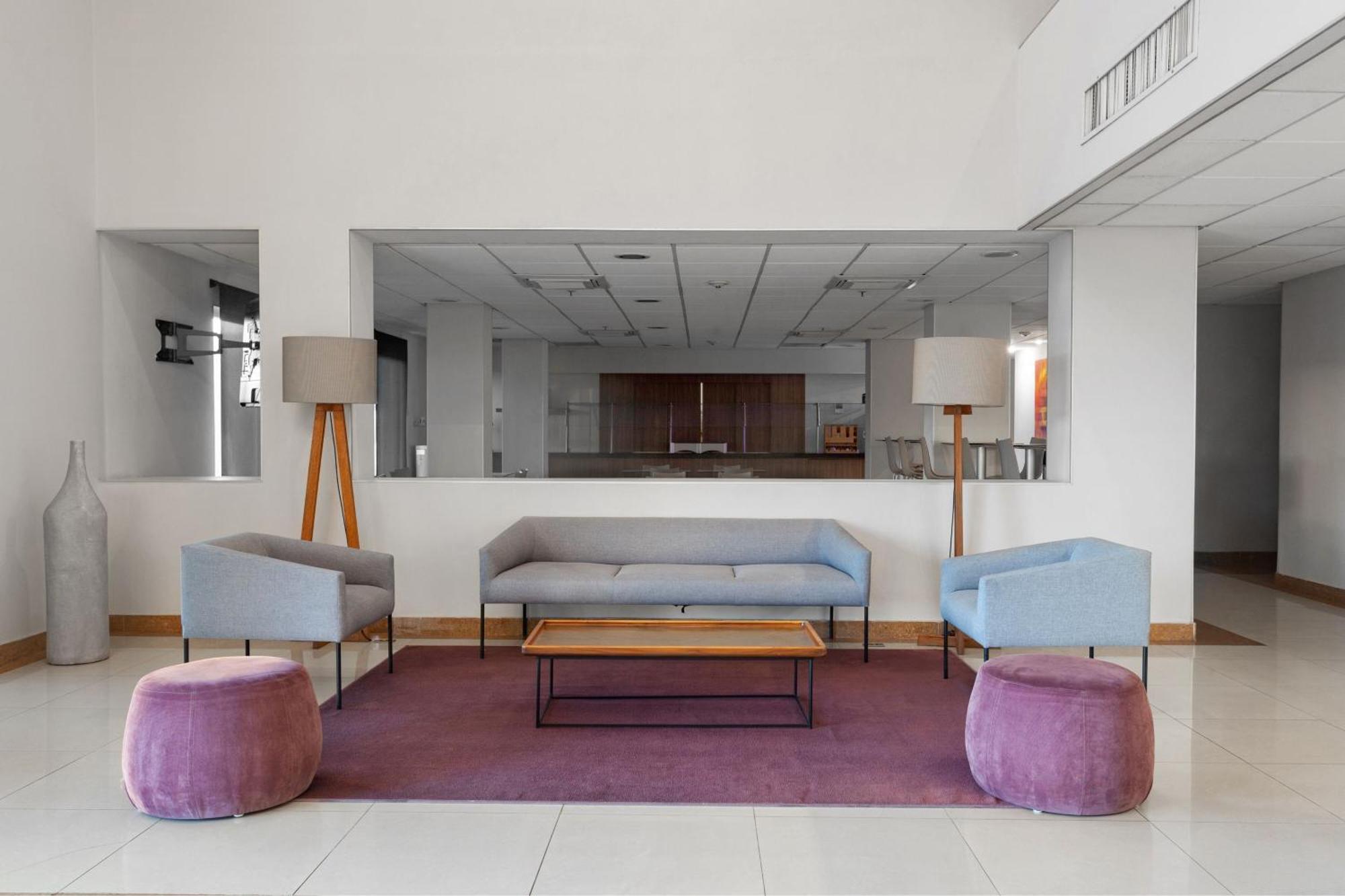 City Express By Marriott Celaya Parque Экстерьер фото